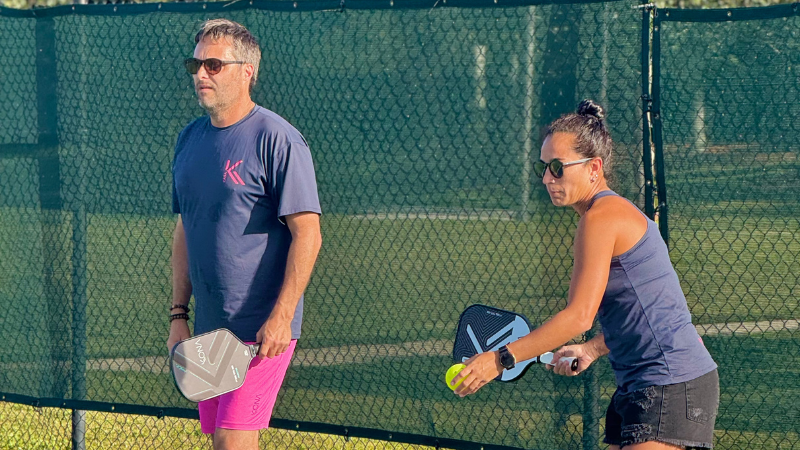 Pickleball Indoor vs. Outdoor: Differences and Challenges